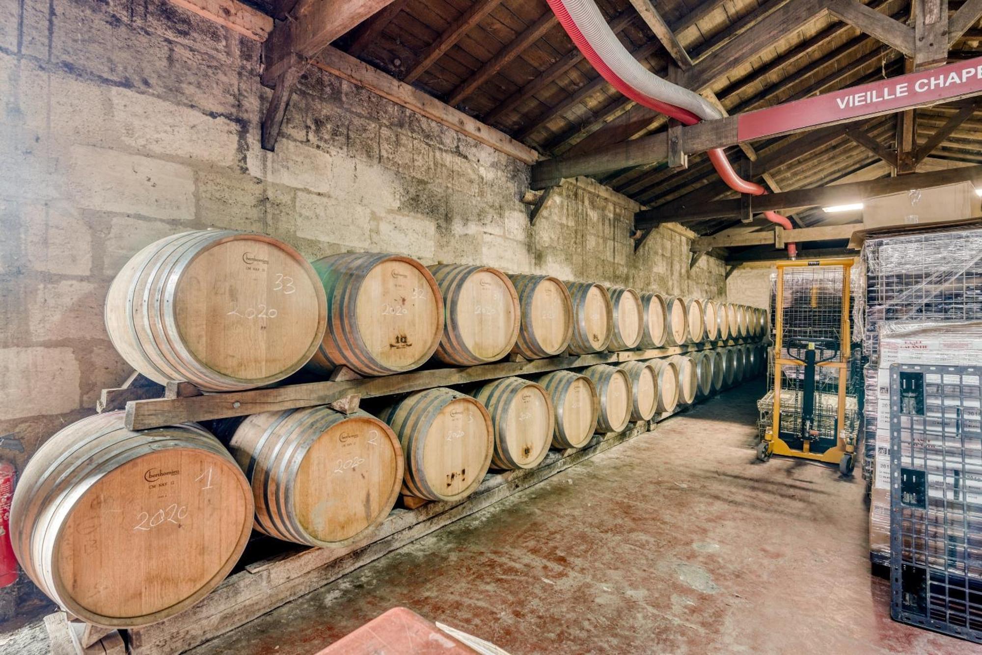 Chateau De La Vieille Chapelle Lugon et l’Ile du Carney エクステリア 写真