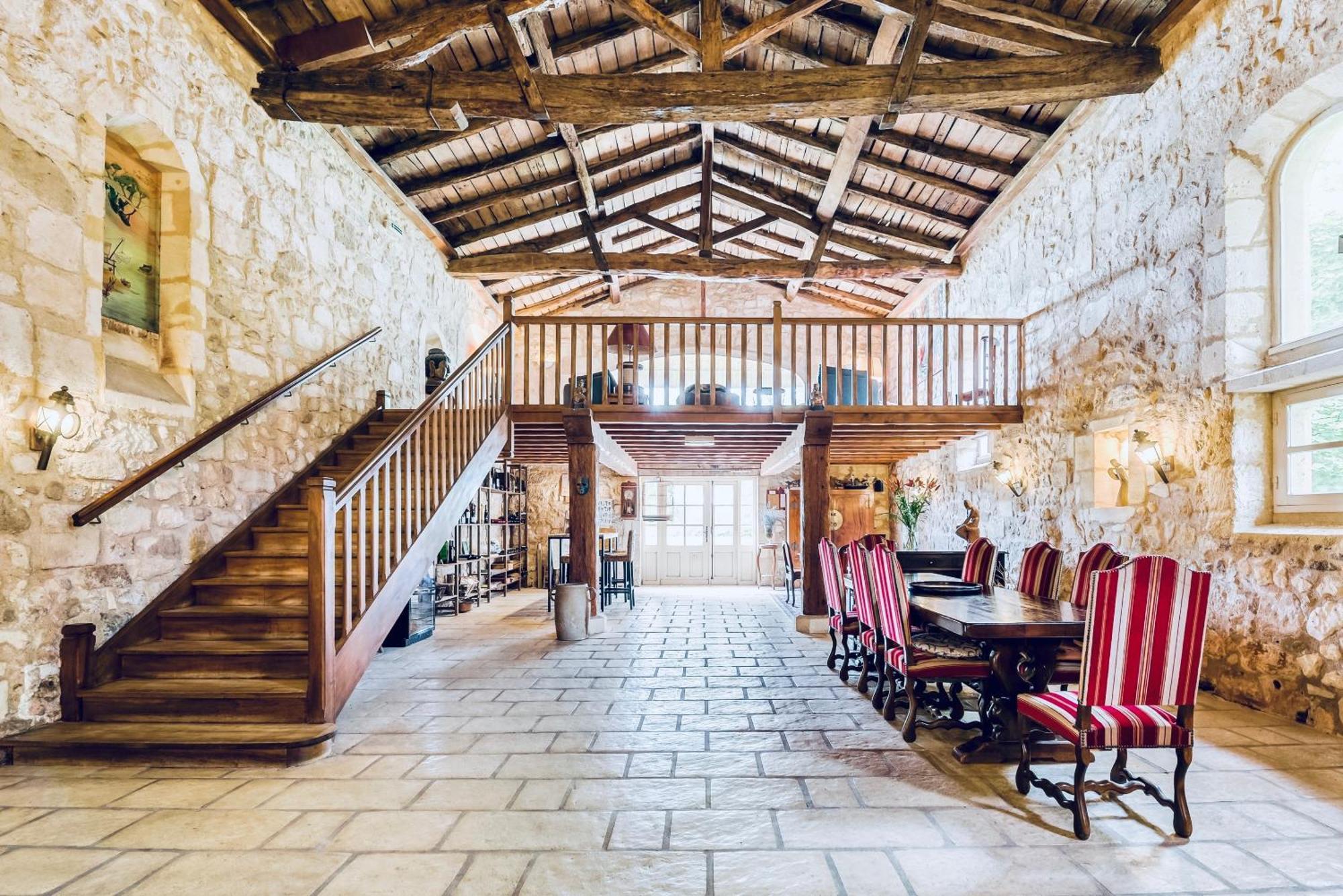 Chateau De La Vieille Chapelle Lugon et l’Ile du Carney エクステリア 写真