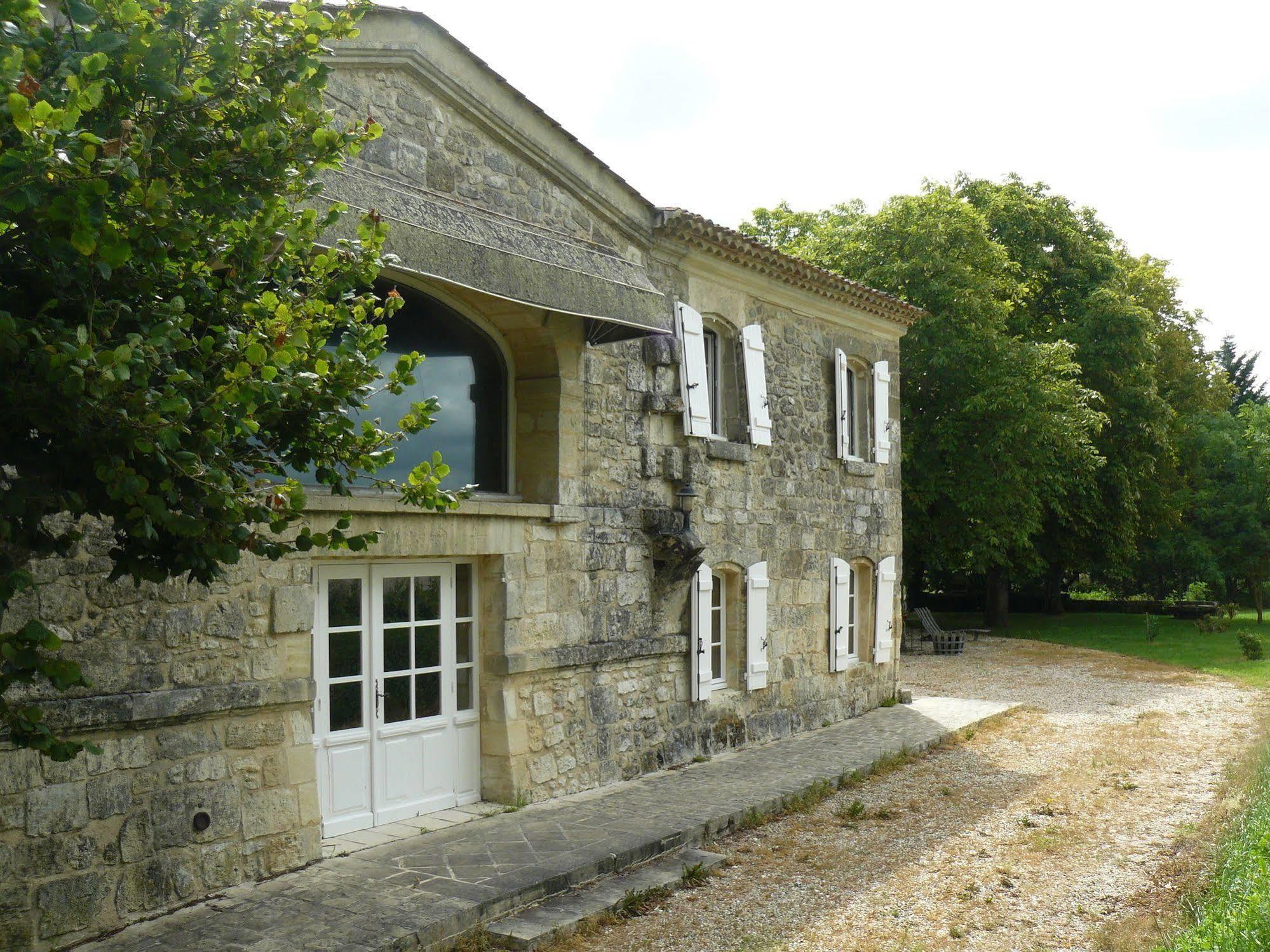 Chateau De La Vieille Chapelle Lugon et l’Ile du Carney エクステリア 写真